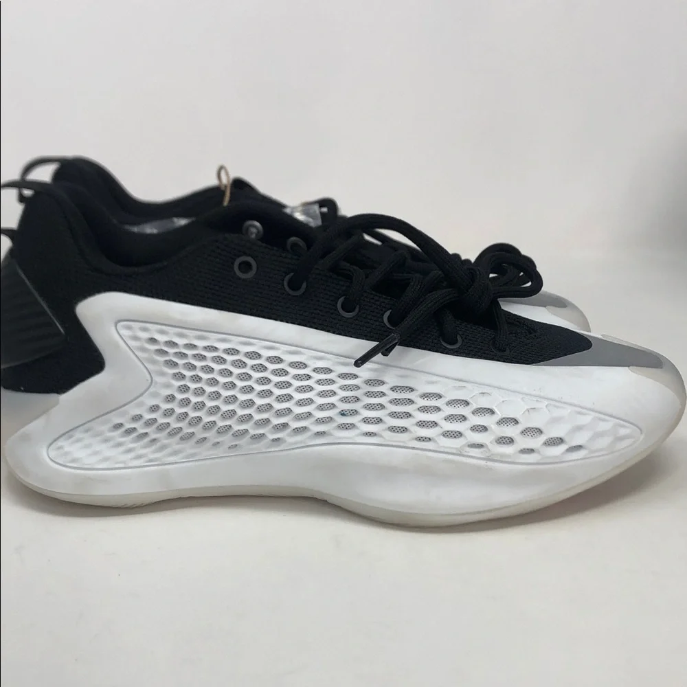 Adidas AE 1 Low (GS) White Black Red Youth Basketball Shoes-Size 6 No (R) Insole